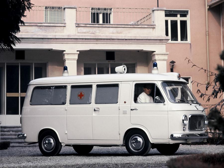 Fiat 238 Ambulance '1968